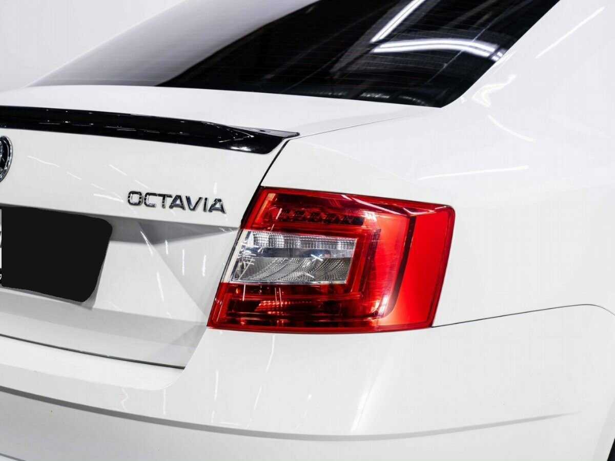 Б/У Шкода Октавия 2018 года. Фото: #21