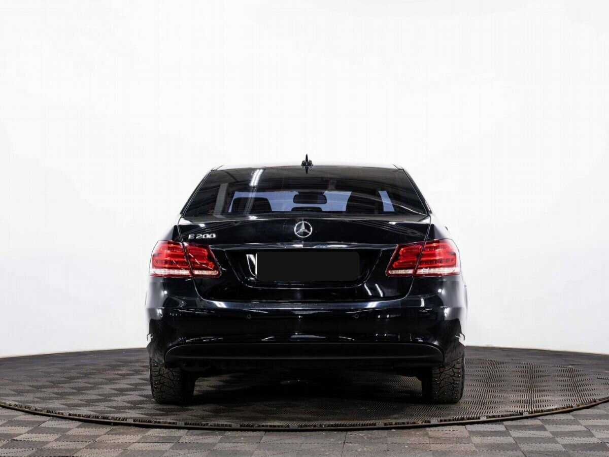 Mercedes-Benz E-Класс 2015 года с пробегом. Фото: #4