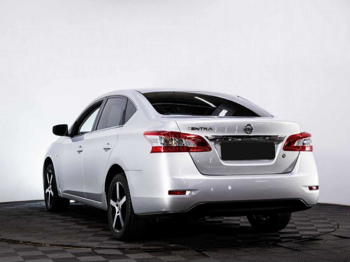 Б/У Ниссан Сентра 2015 года. Фото: #3