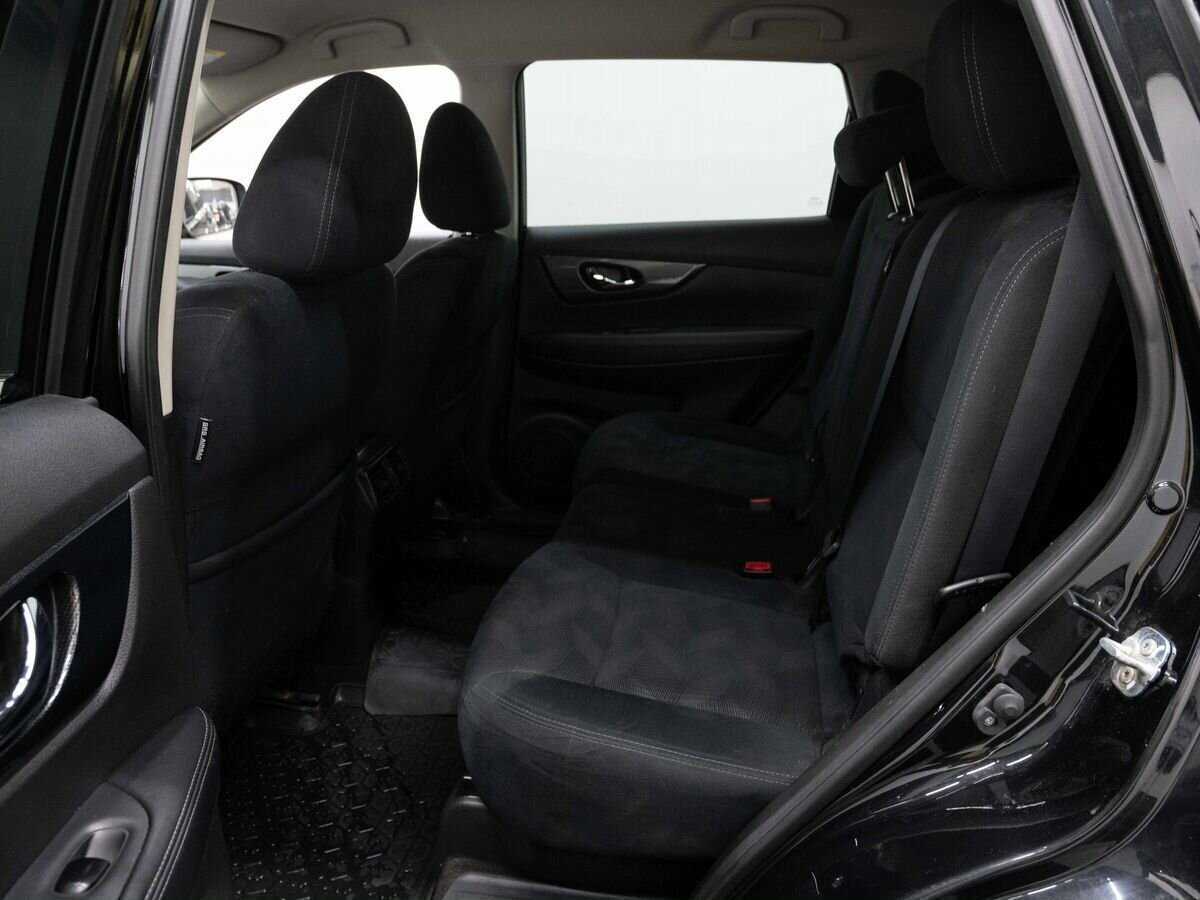 Б/У Ниссан Икс-Трейл 2016 года. Фото: #10