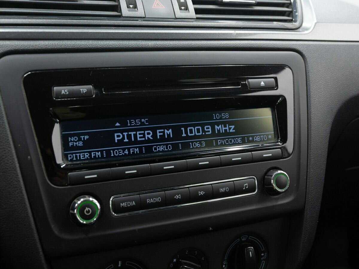 Б/У Шкода Рапид 2015 года. Фото: #16