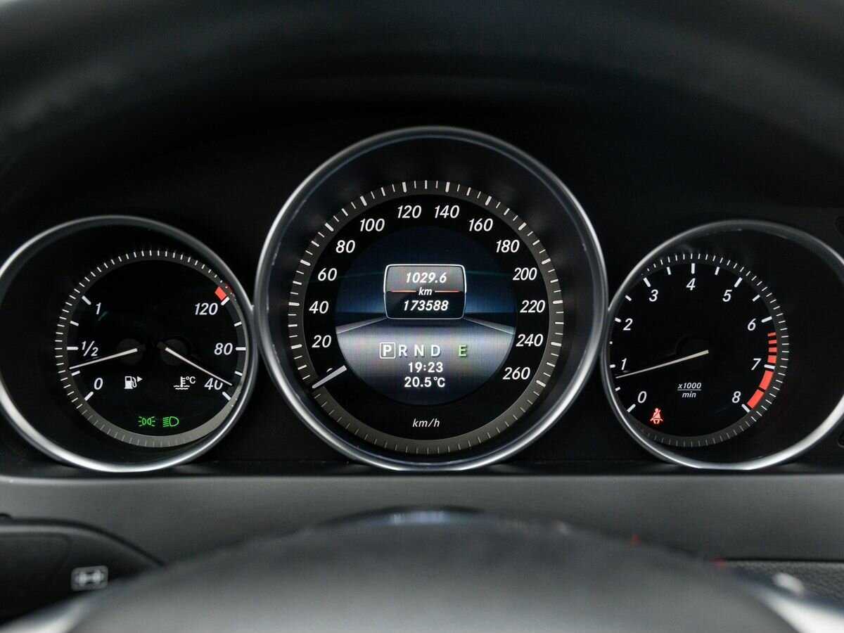 Mercedes-Benz C-Класс 2013 года с пробегом. Фото: #20