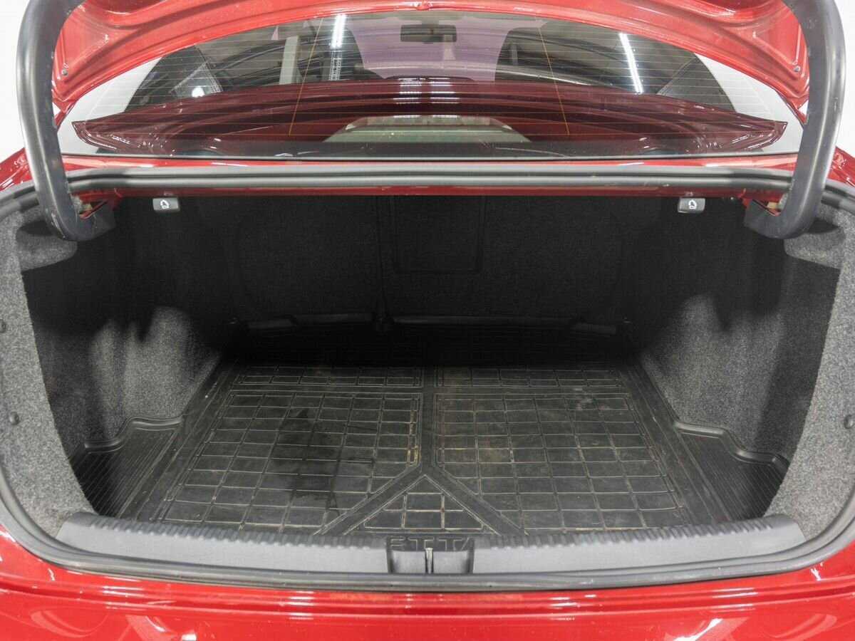 Б/У Фольксваген Джетта 2016 года. Фото: #21