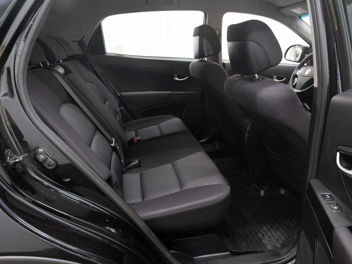 Б/У Сан-Ён Актион 2013 года. Фото: #11