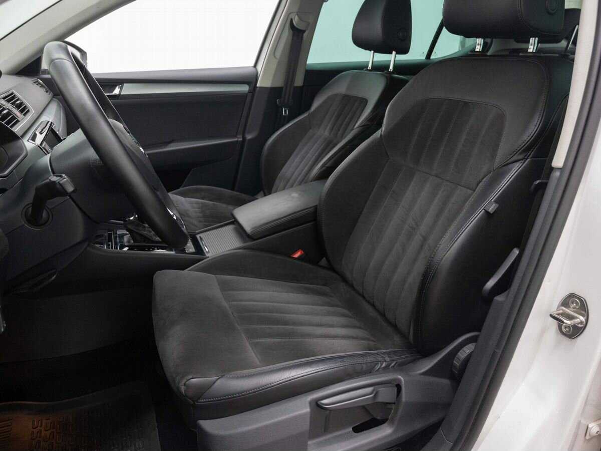 Б/У Шкода Суперб 2016 года. Фото: #8