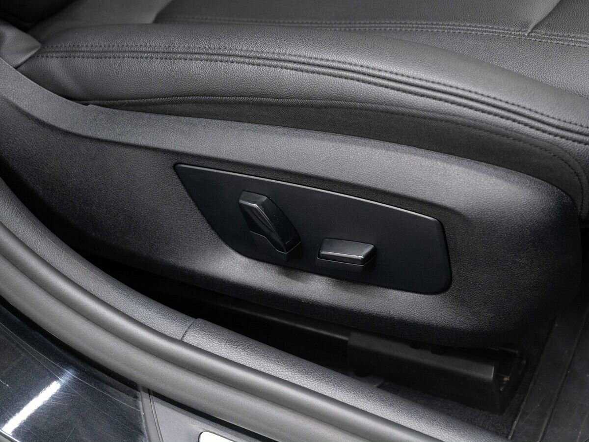 BMW 5 серии 2019 года с пробегом. Фото: #14