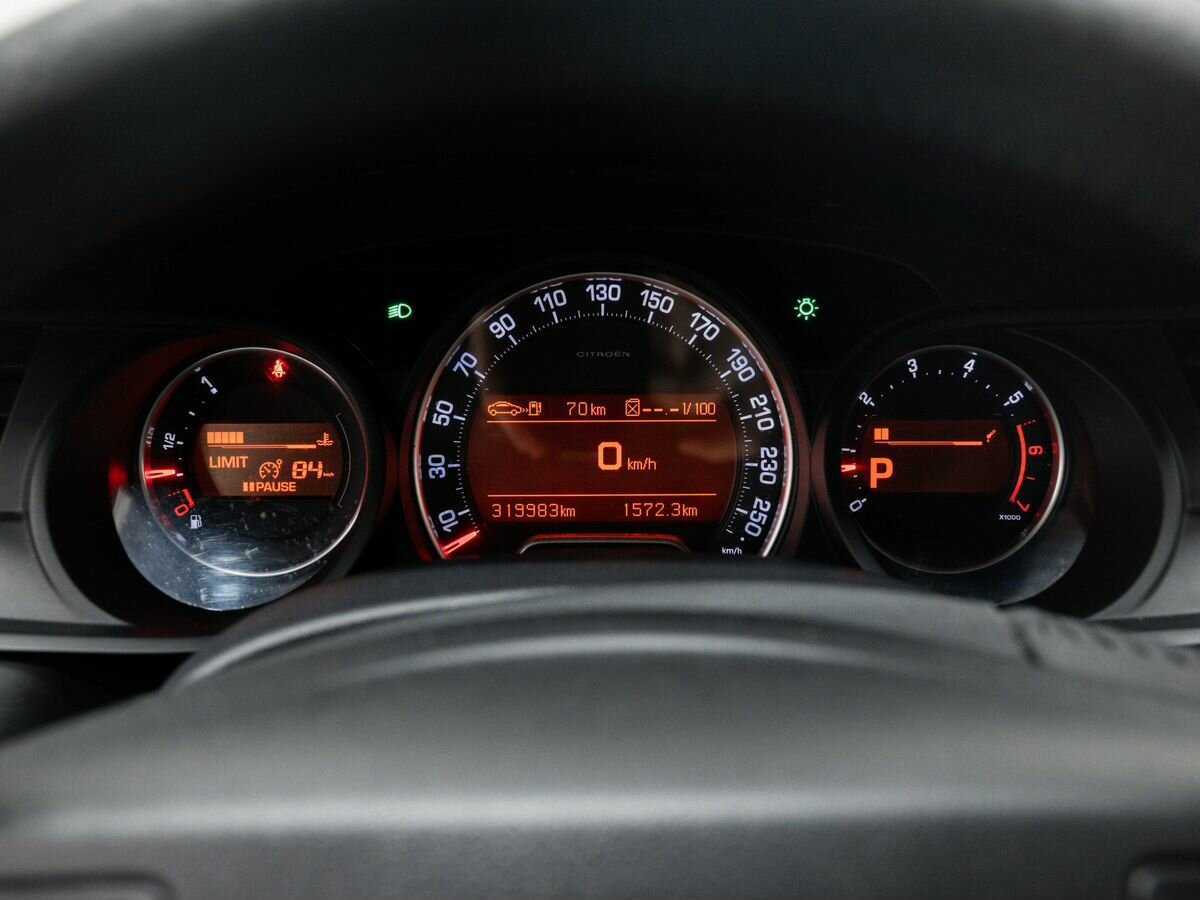 Citroen C5 2012 года с пробегом. Фото: #20