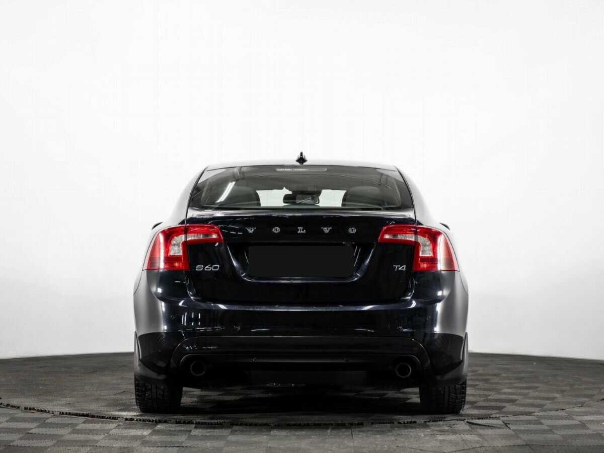 Б/У Вольво С60 2013 года. Фото: #4