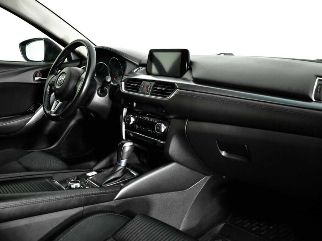 Б/У Мазда 6 2016 года. Фото: #8