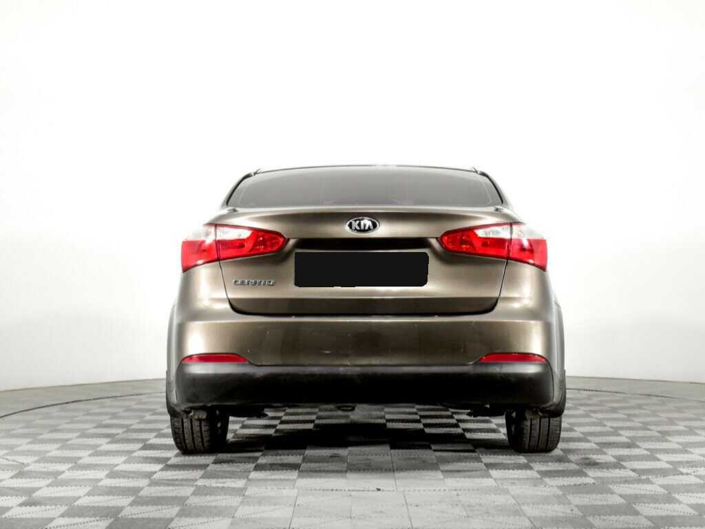 Б/У Киа Церато 2015 года. Фото: #5