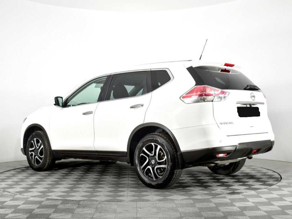 Б/У Ниссан Икс-Трейл 2016 года. Фото: #6