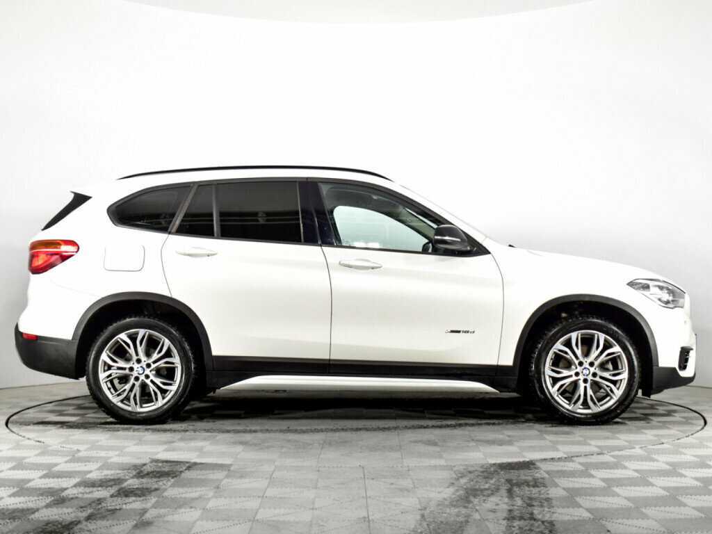 BMW X1 2017 года с пробегом. Фото: #3