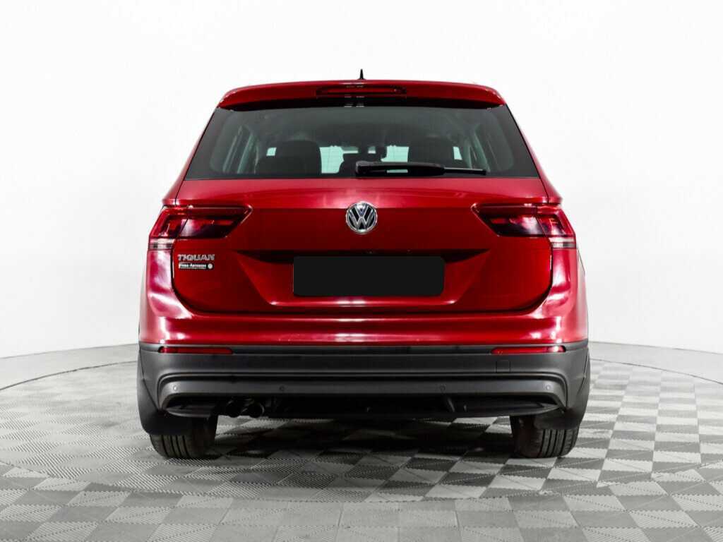 Volkswagen Tiguan 2018 года с пробегом. Фото: #6