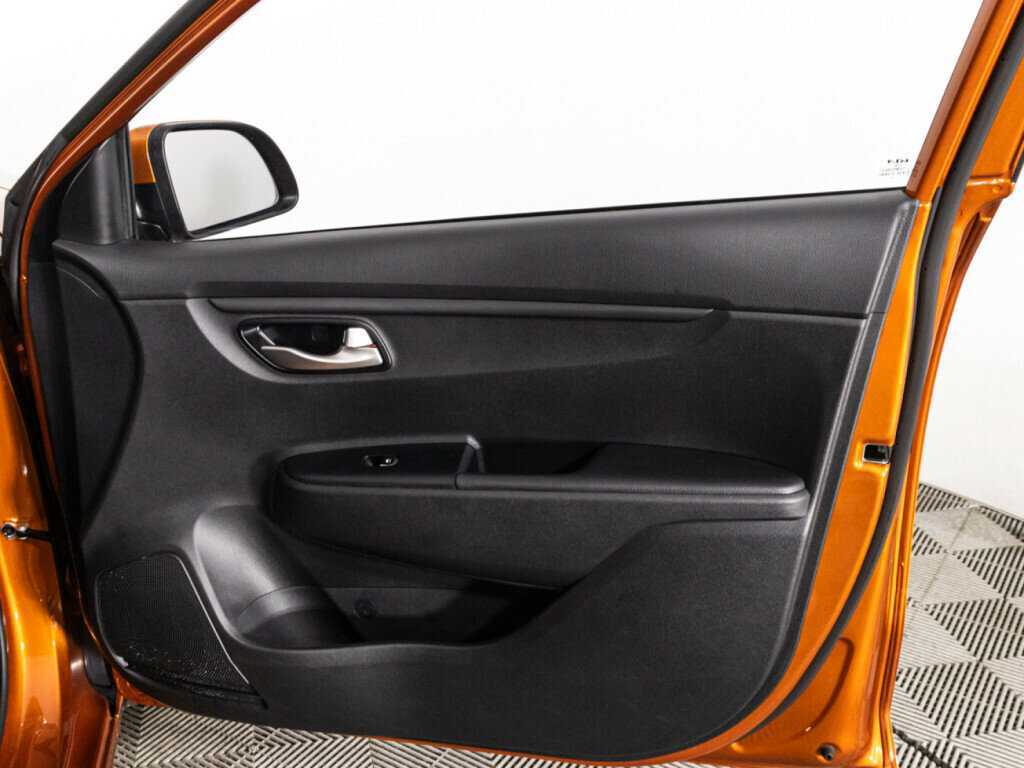 Б/У Киа Рио 2021 года. Фото: #25