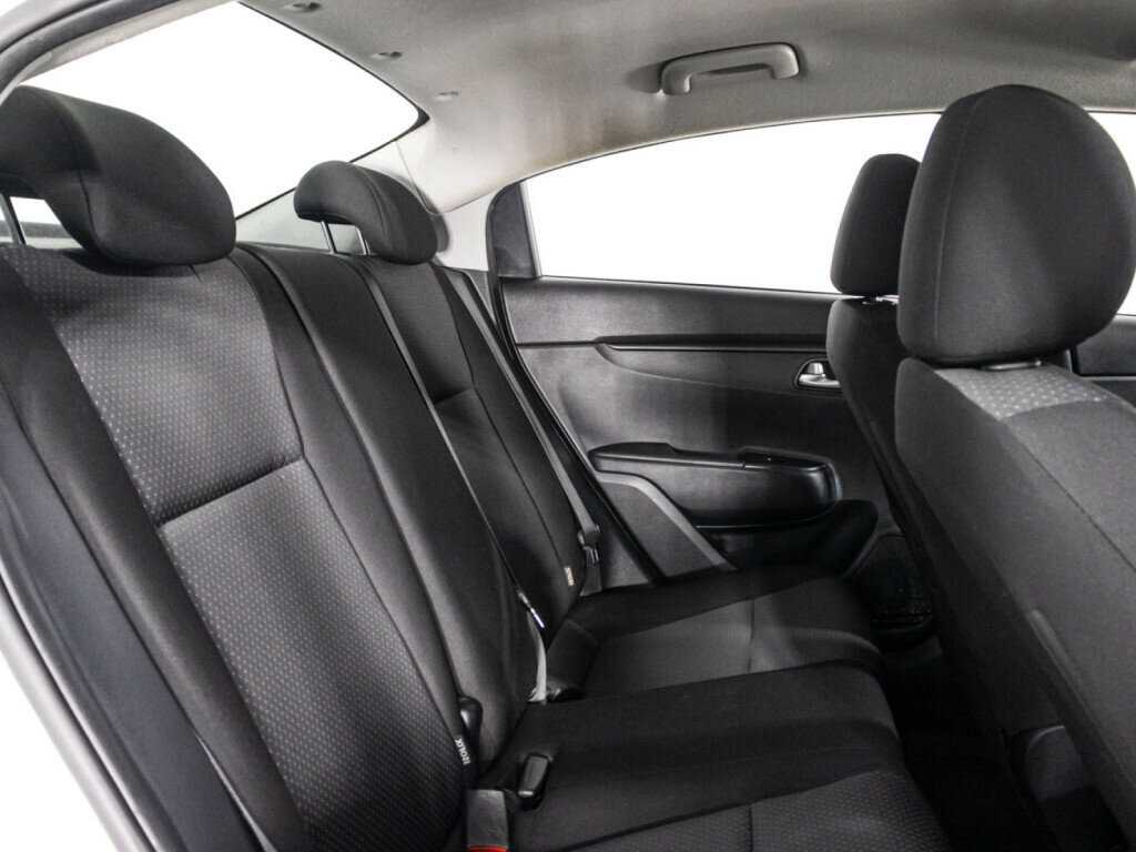 Б/У Киа Рио 2020 года. Фото: #22