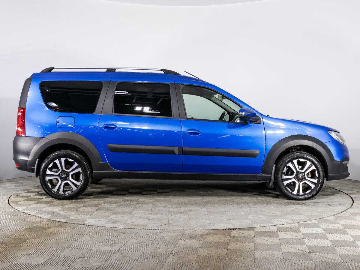 Б/У Лада (ВАЗ) Ларгус 2021 года. Фото: #3