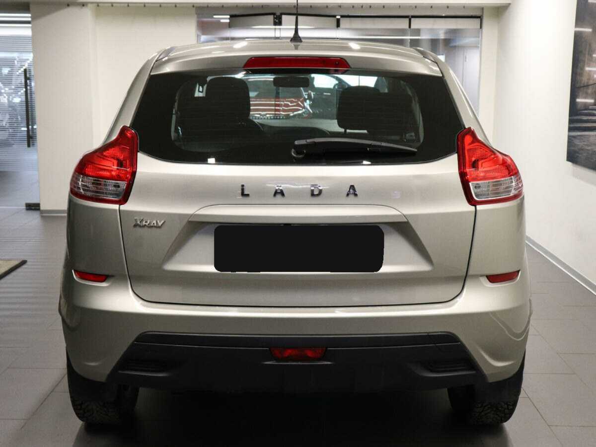 Б/У Лада (ВАЗ) ИКСРЭЙ 2017 года. Фото: #4