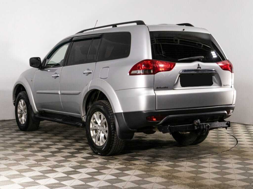 Б/У Митсубиши Паджеро Спорт 2014 года. Фото: #6