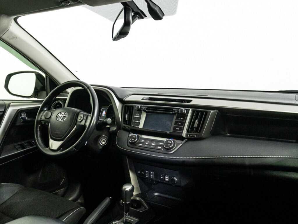 Toyota RAV4 2016 года с пробегом. Фото: #8