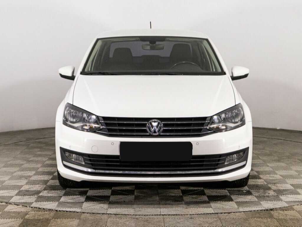 Б/У Фольксваген Поло 2017 года. Фото: #1