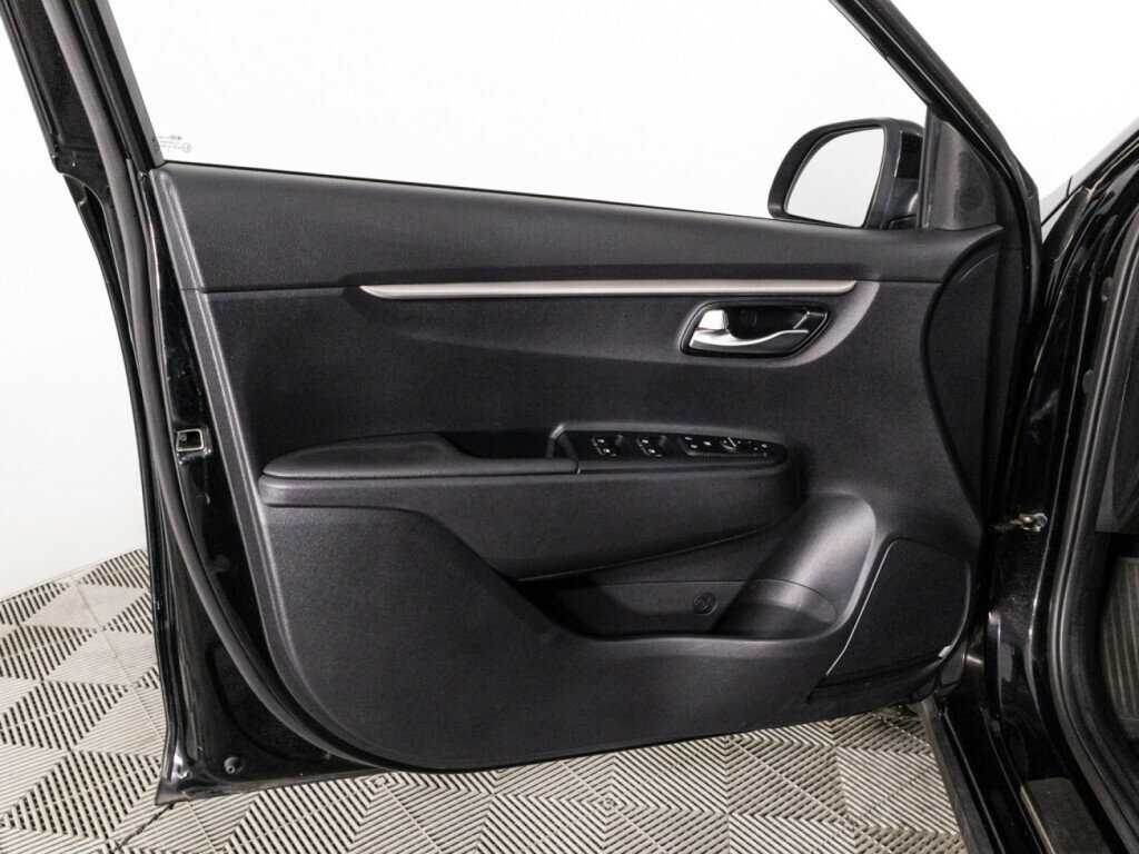 Б/У Киа Рио 2021 года. Фото: #22