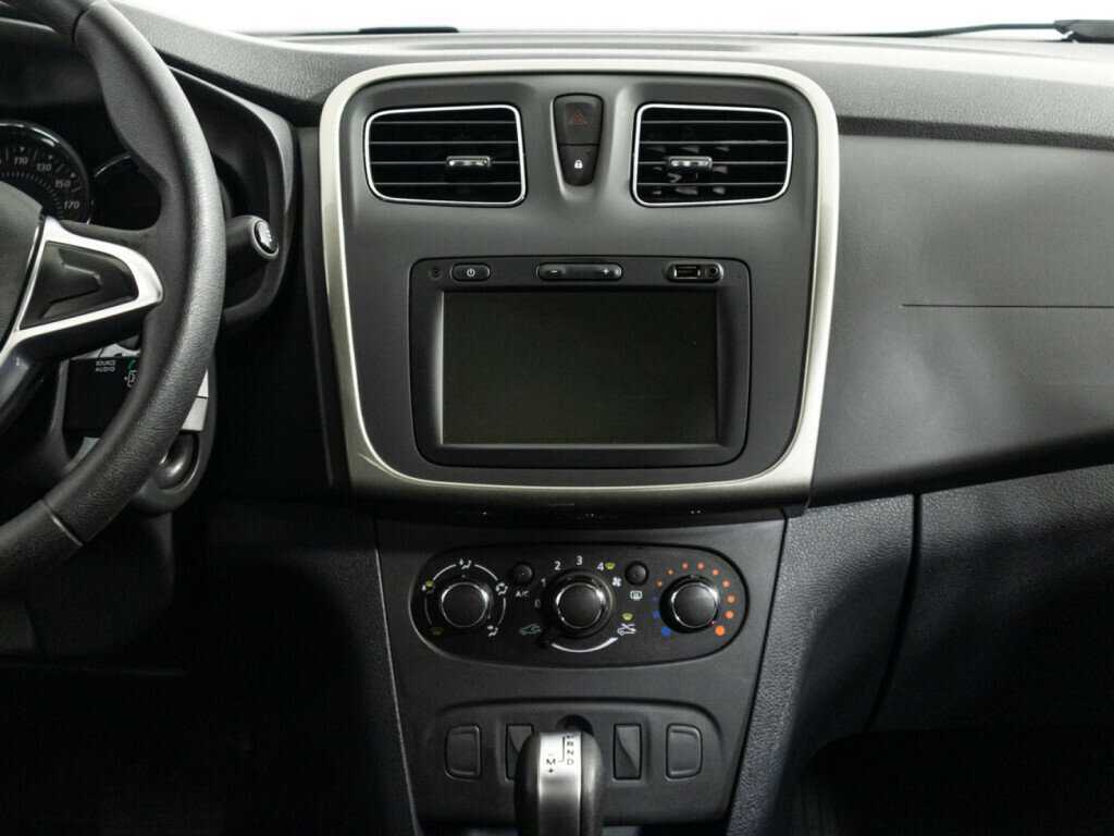 Б/У Рено Сандеро 2022 года. Фото: #13