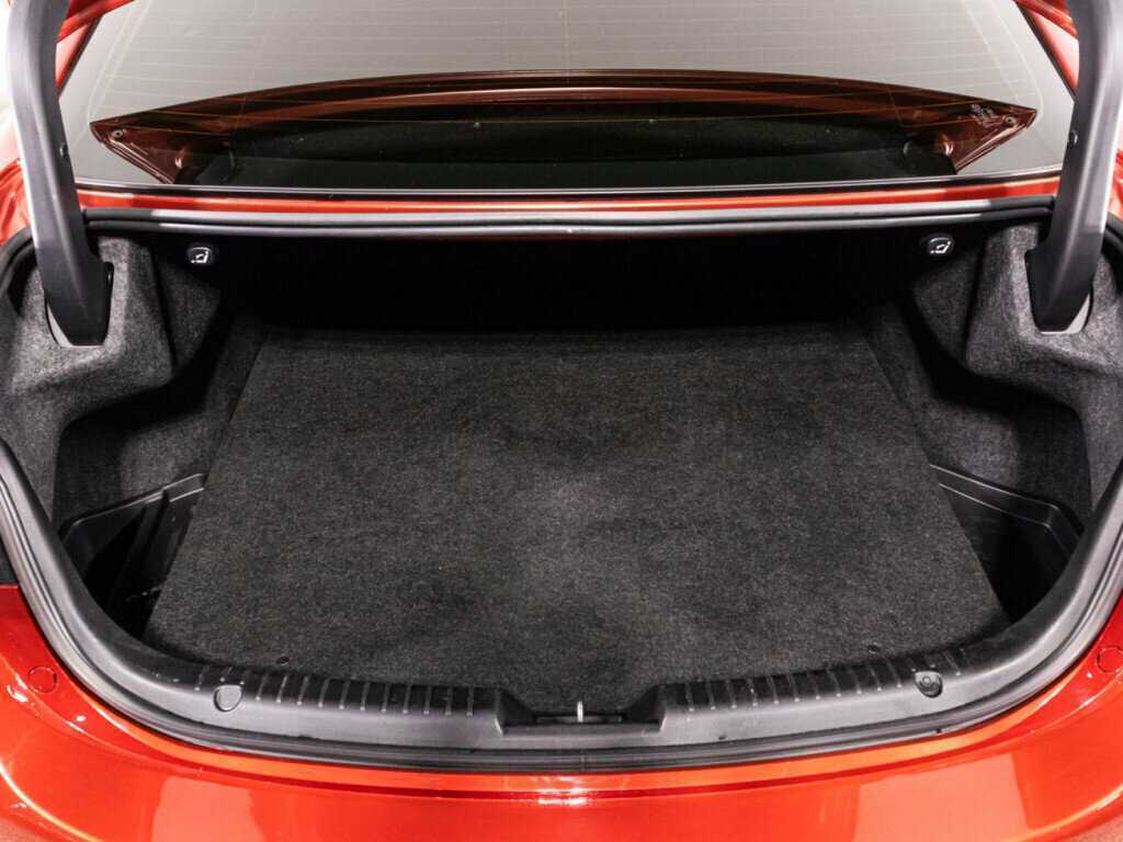 Б/У Мазда 6 2018 года. Фото: #14