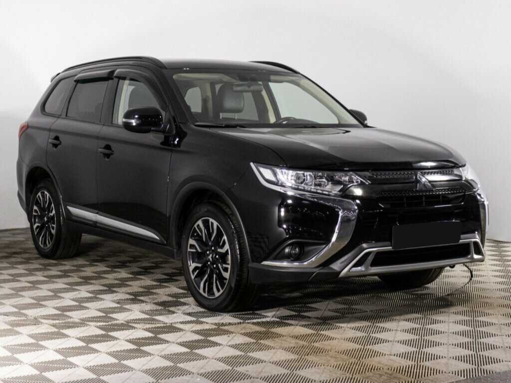 Mitsubishi Outlander 2021 года с пробегом. Фото: #2