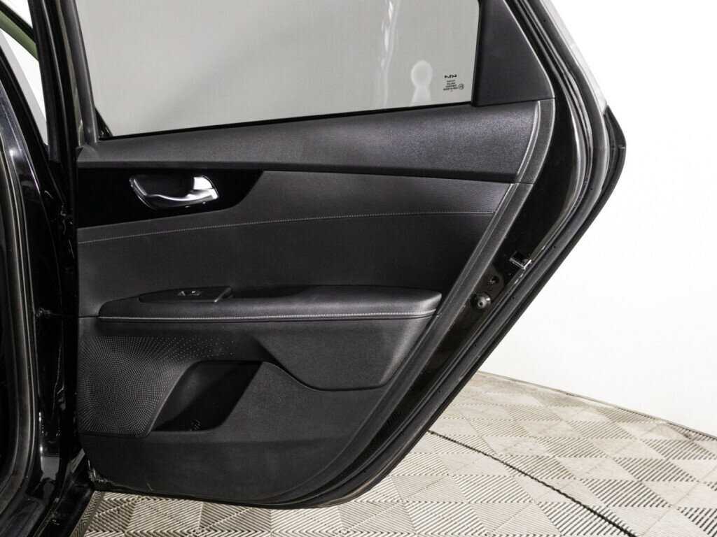 Kia Cerato 2022 года с пробегом. Фото: #26