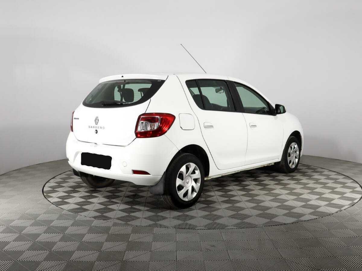 Б/У Рено Сандеро 2017 года. Фото: #7