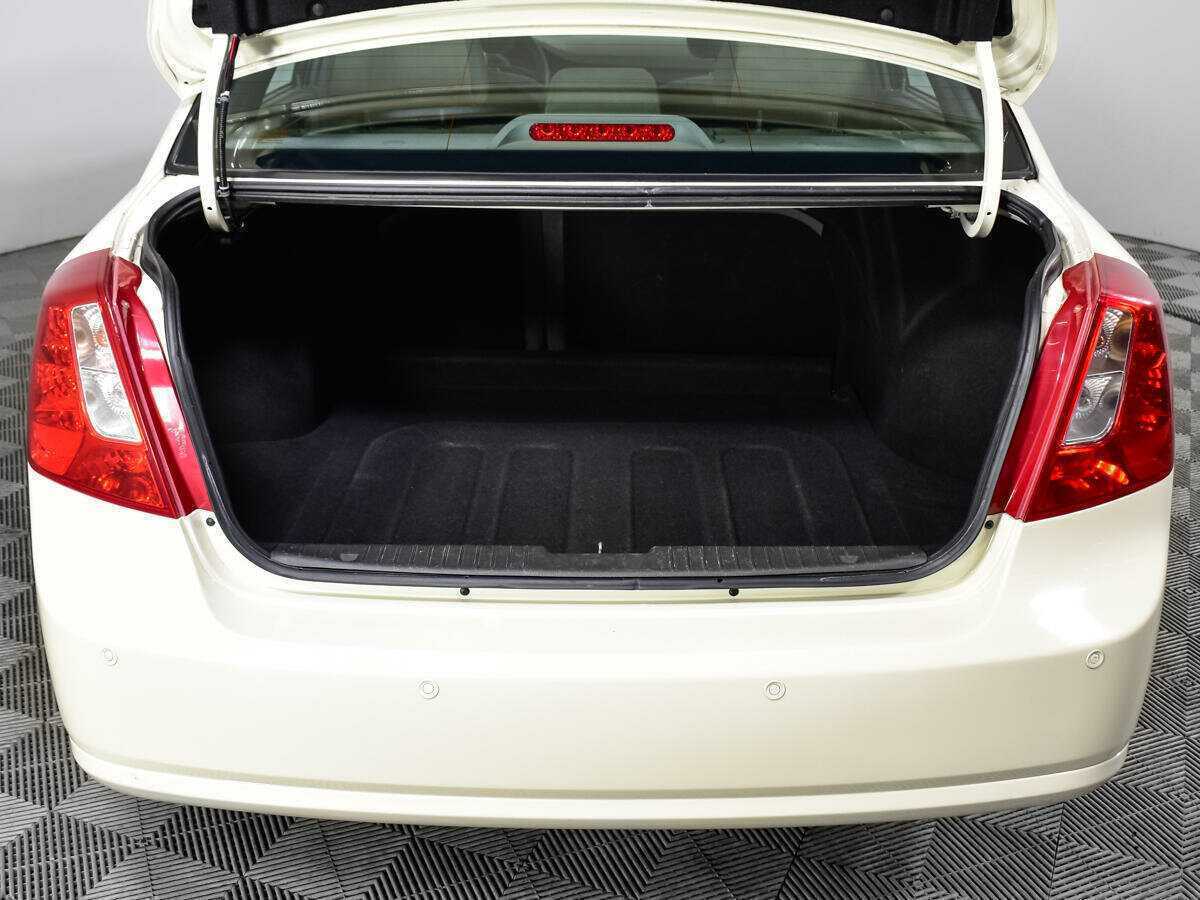 Б/У Дэу Гентра 2014 года. Фото: #13