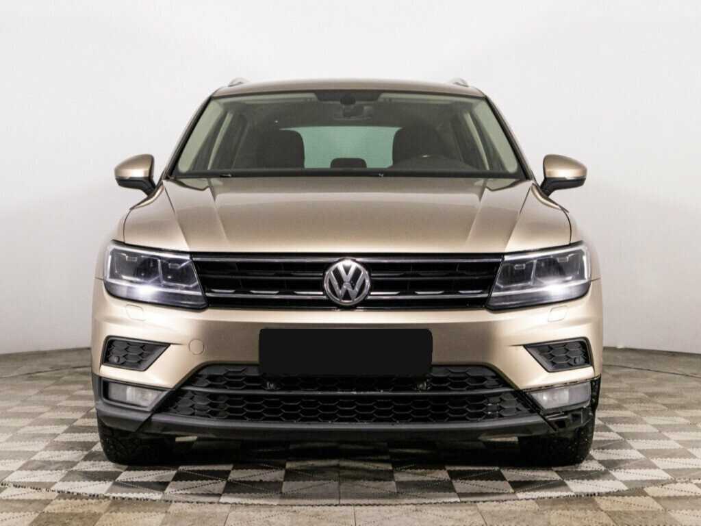 Volkswagen Tiguan 2017 года с пробегом. Фото: #1