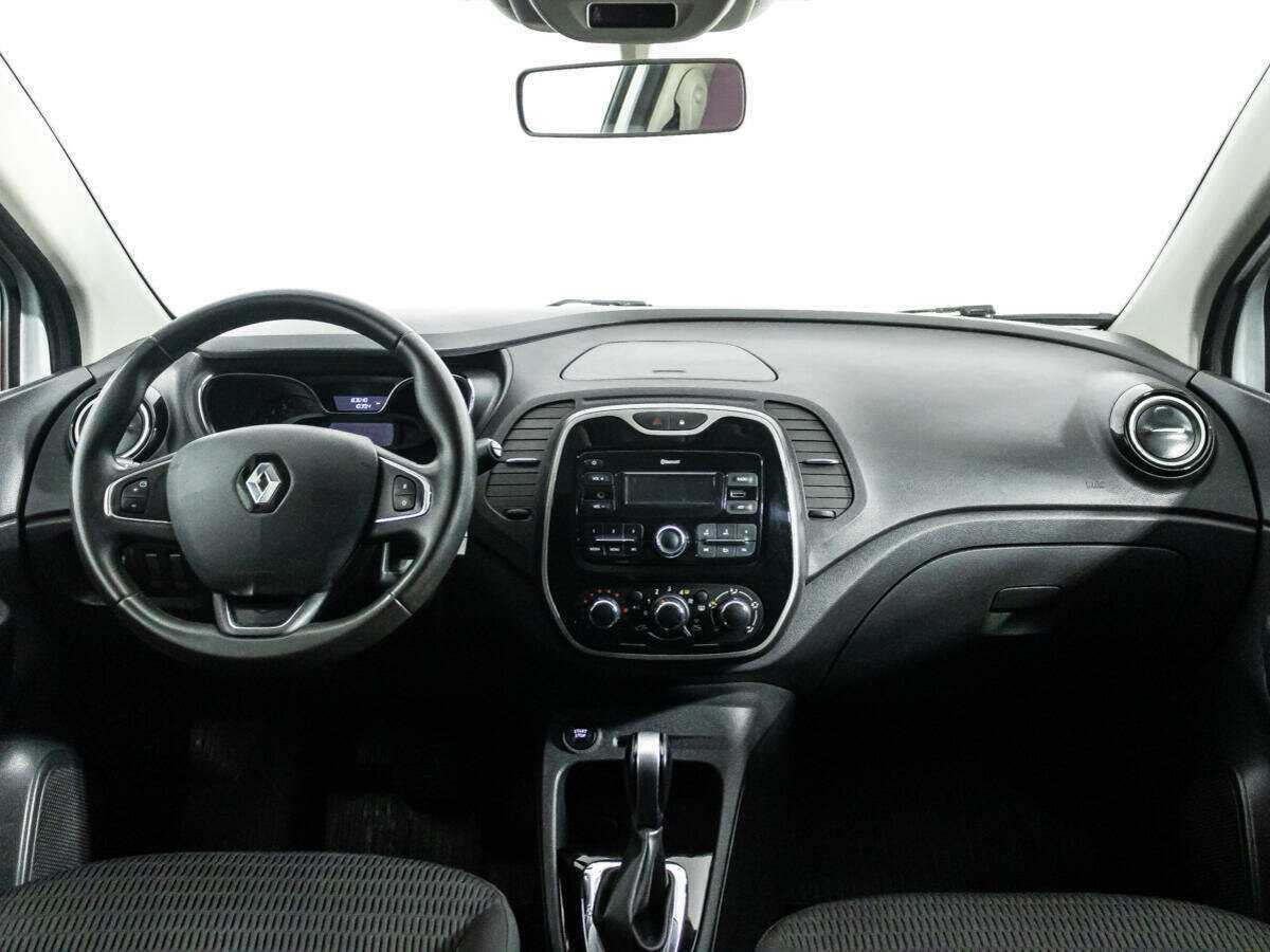 Б/У Рено Каптюр 2017 года. Фото: #12