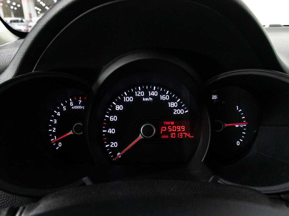 Б/У Киа Пиканто 2013 года. Фото: #11