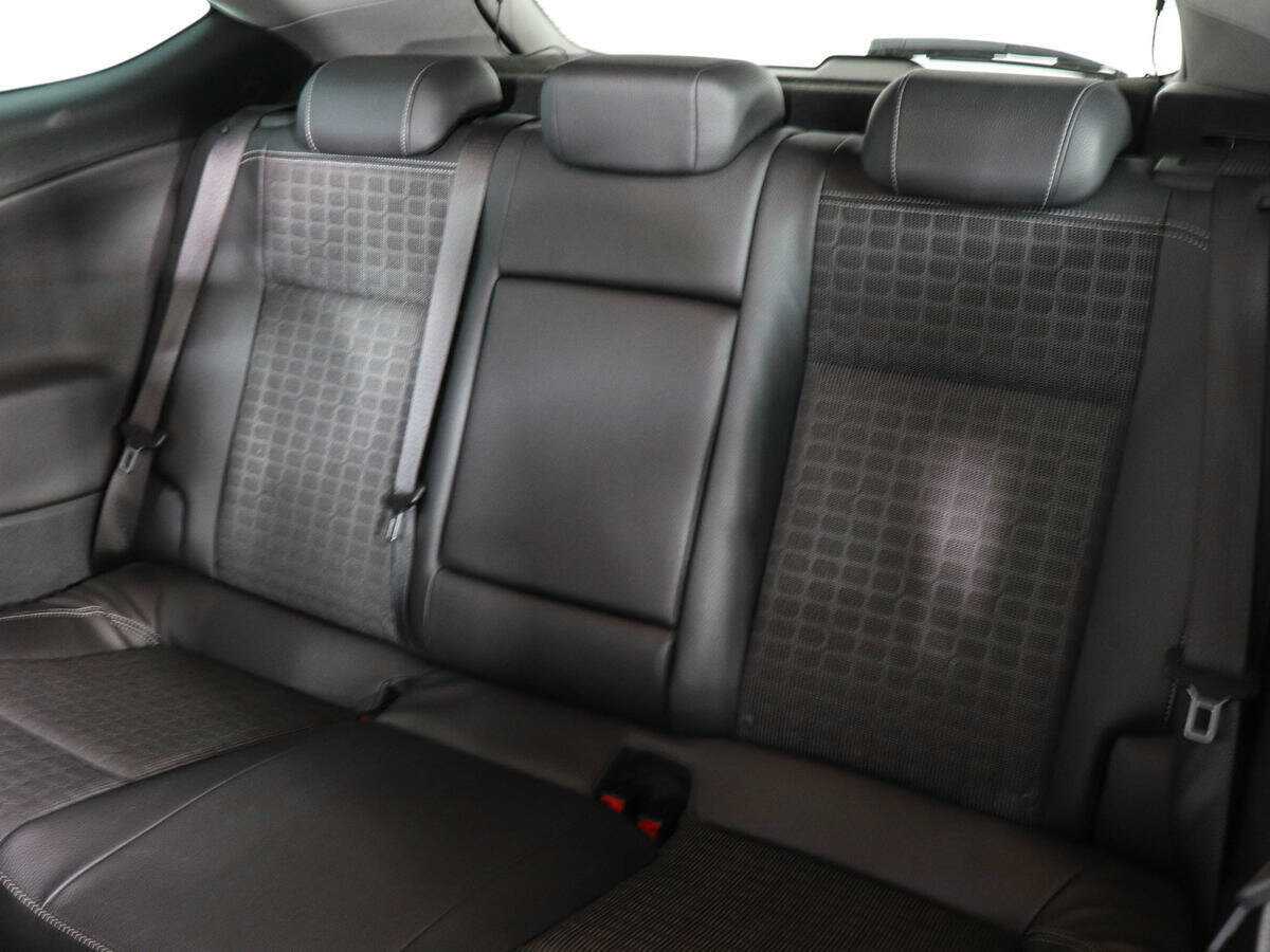 Б/У Опель Астра 2013 года. Фото: #7