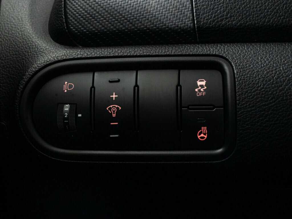 Б/У Киа Церато 2017 года. Фото: #17