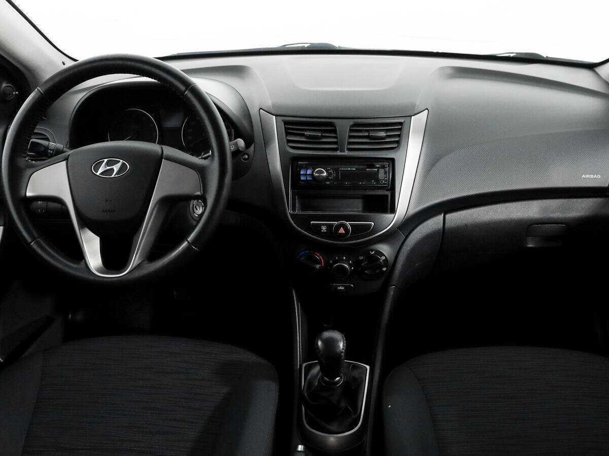 Б/У Хендай Солярис 2014 года. Фото: #7