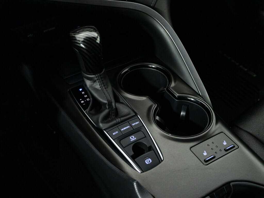 Toyota Camry 2021 года с пробегом. Фото: #14