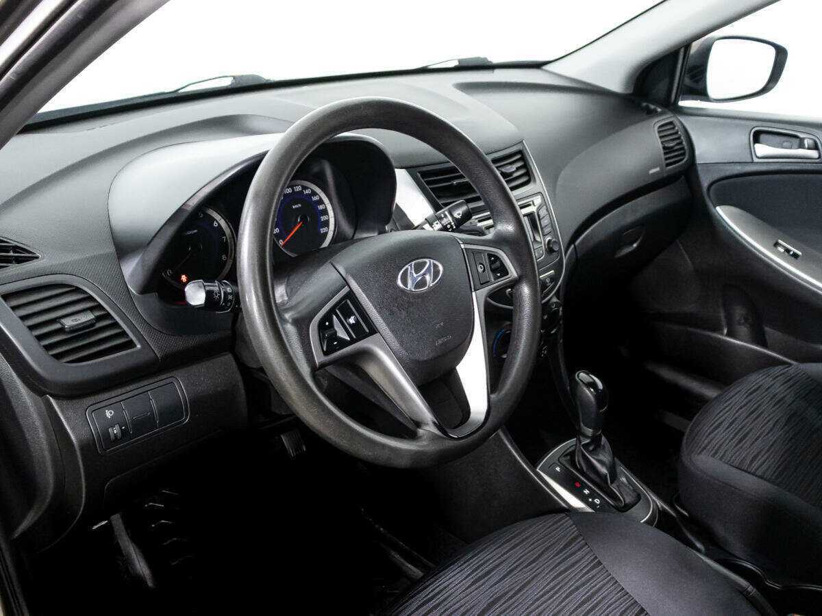 Б/У Хендай Солярис 2015 года. Фото: #10