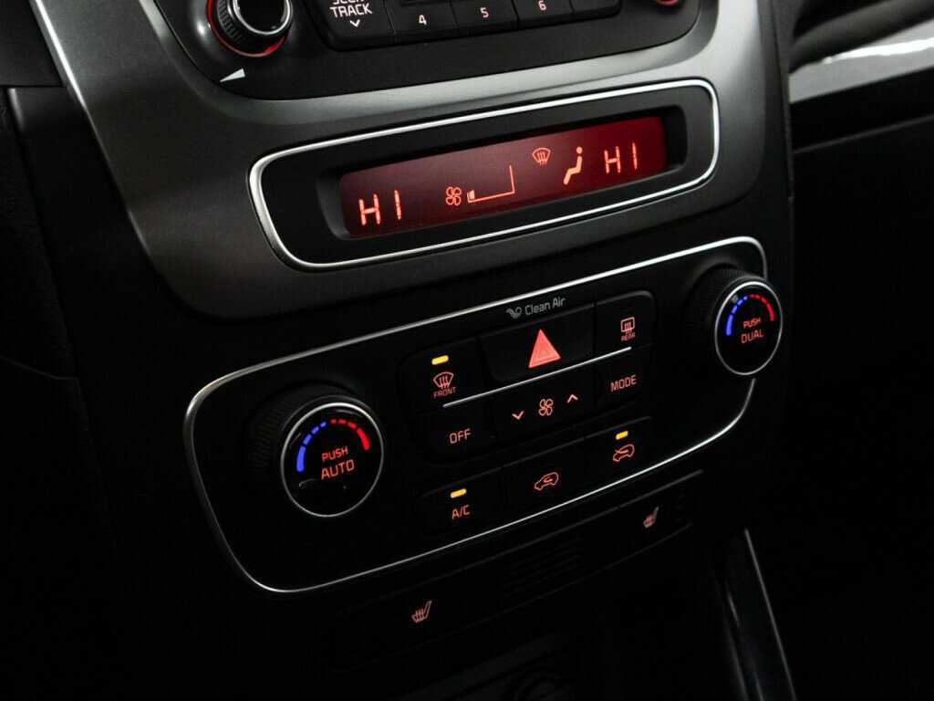 Kia Sorento 2016 года с пробегом. Фото: #12