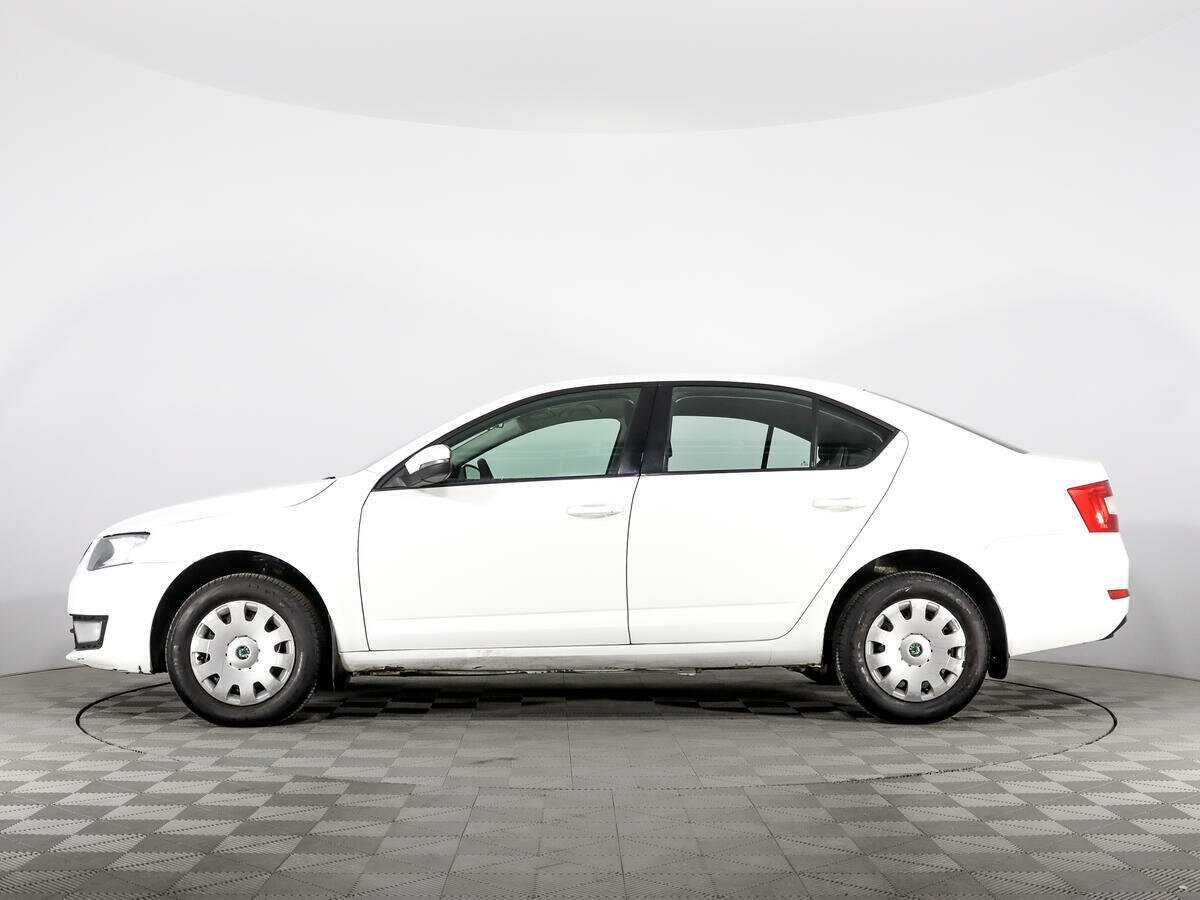 Б/У Шкода Октавия 2016 года. Фото: #7