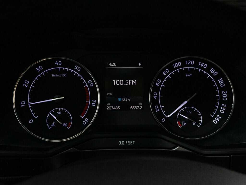 Skoda Superb 2018 года с пробегом. Фото: #11