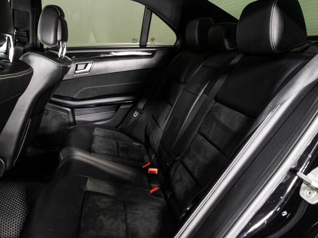 Mercedes-Benz E-Класс 2013 года с пробегом. Фото: #9