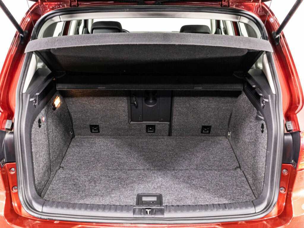 Б/У Фольксваген Тигуан 2012 года. Фото: #14