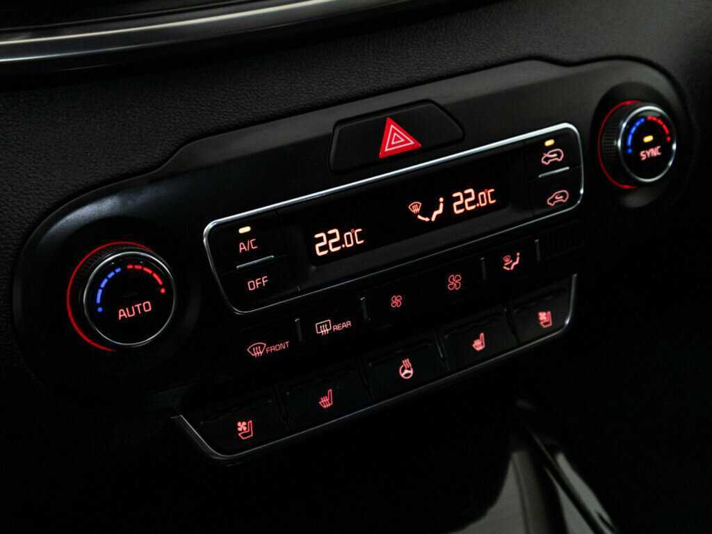Kia Sorento 2018 года с пробегом. Фото: #16