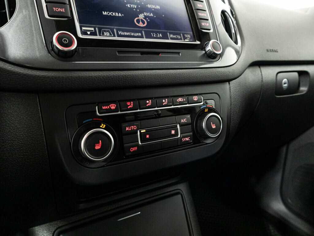 Б/У Фольксваген Тигуан 2014 года. Фото: #16