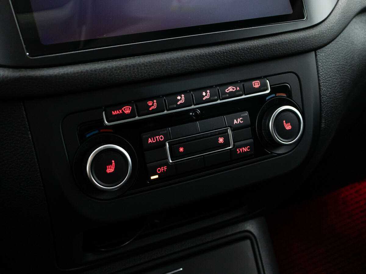 Б/У Фольксваген Тигуан 2012 года. Фото: #15