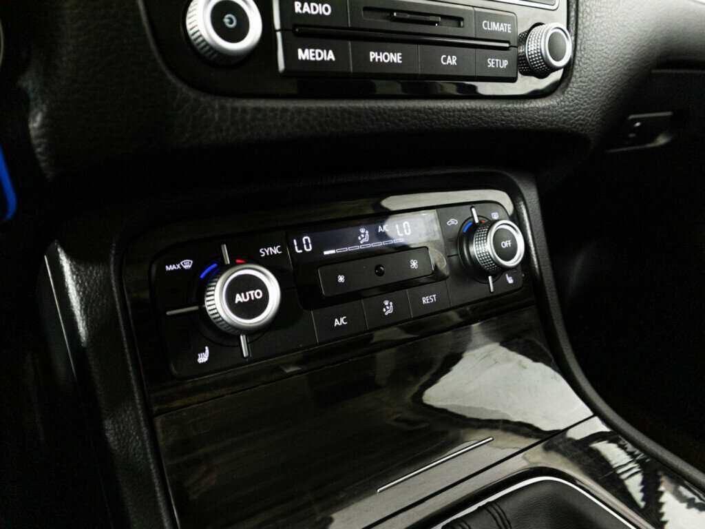 Volkswagen Touareg 2015 года с пробегом. Фото: #17