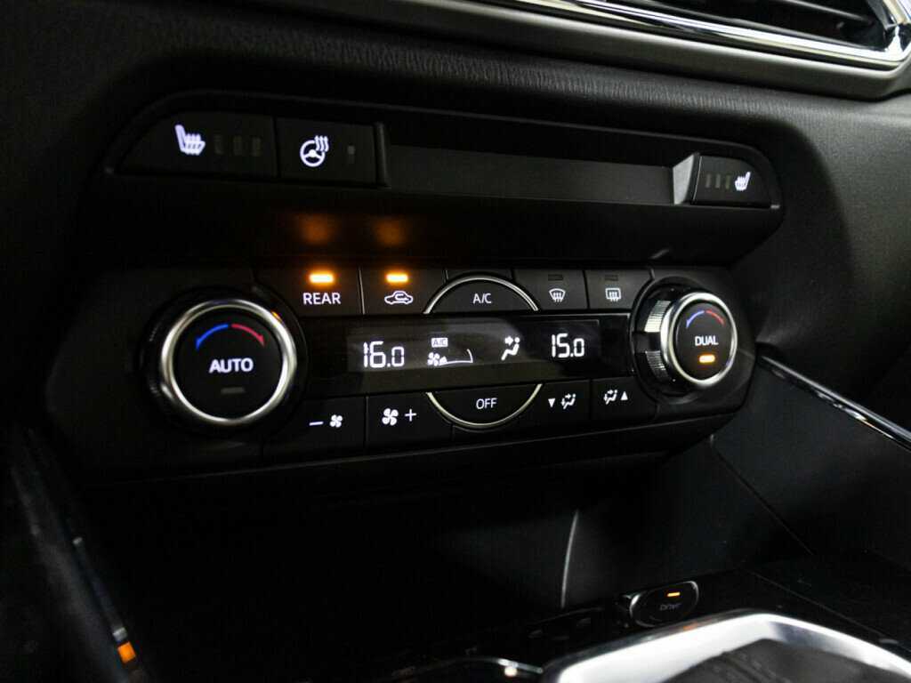 Mazda CX-9 2017 года с пробегом. Фото: #18