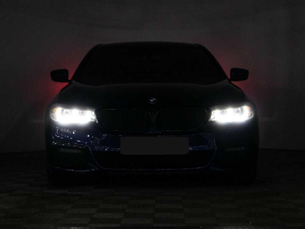 BMW 5 серии 2018 года с пробегом. Фото: #30